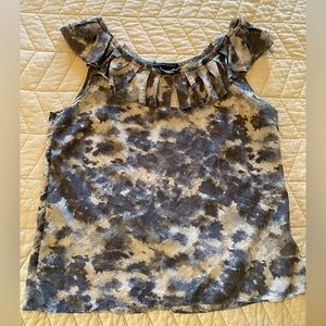 Banana Republic ladies blouse size Large